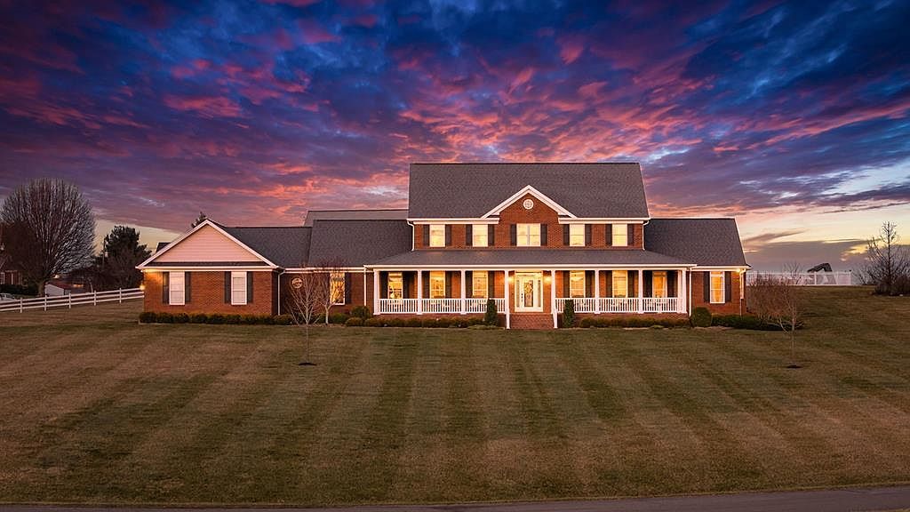 568 Oak Circle Dr Rosedale, VA 24280 - Thumbnail 2