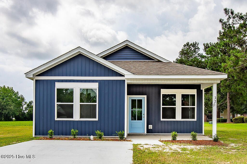 327 Buck Ln Vanceboro, NC 28586 - Thumbnail 2