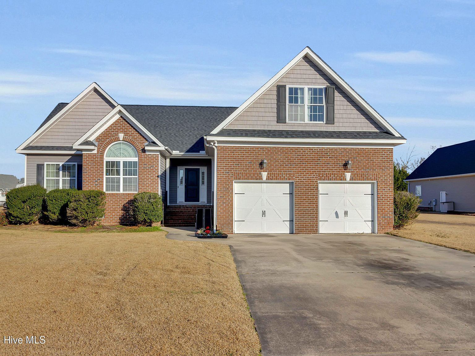 1329 Whitten Ct Greenville, NC 27858 - Thumbnail 2