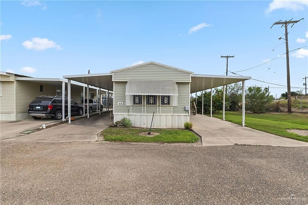 215 S Valley View Rd #15&16 Donna, TX 78537 - Thumbnail 2
