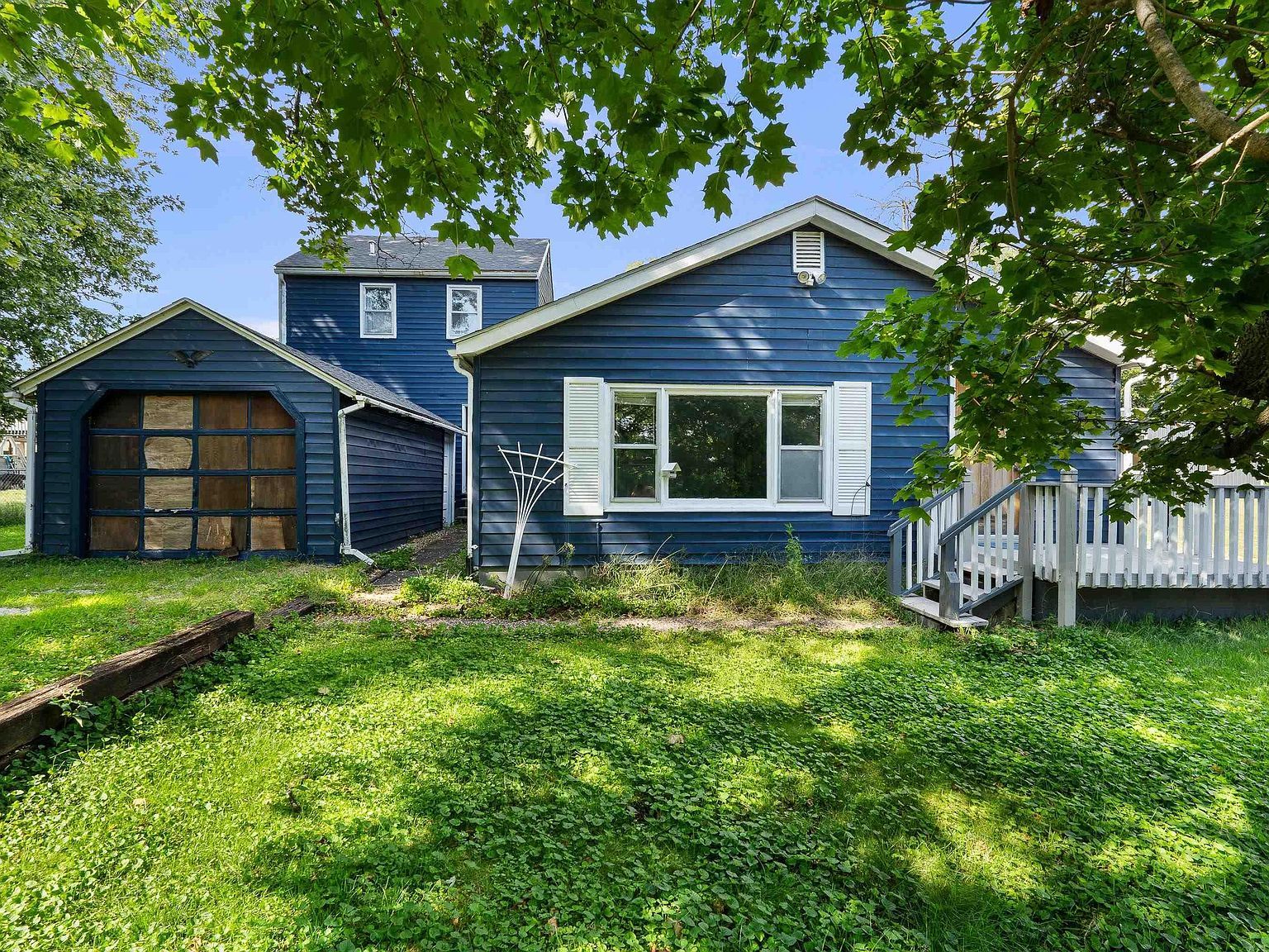 1240 Spruce St Buffalo, IA 52728 - Thumbnail 2