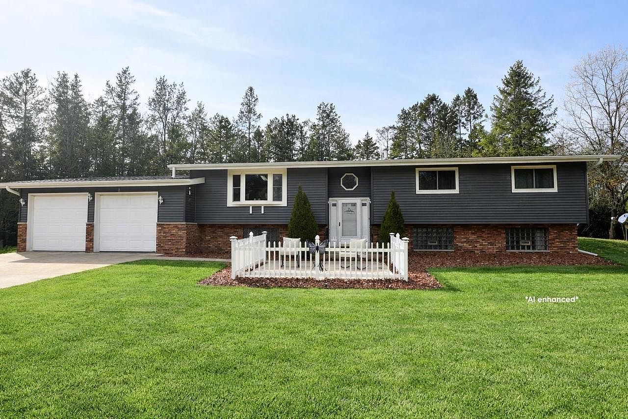 N7511 11th Ave New Lisbon, WI 53950  | Single Family