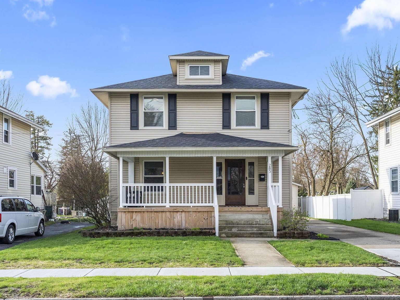 283 E Walnut St Marion, OH 43302 - Thumbnail 2