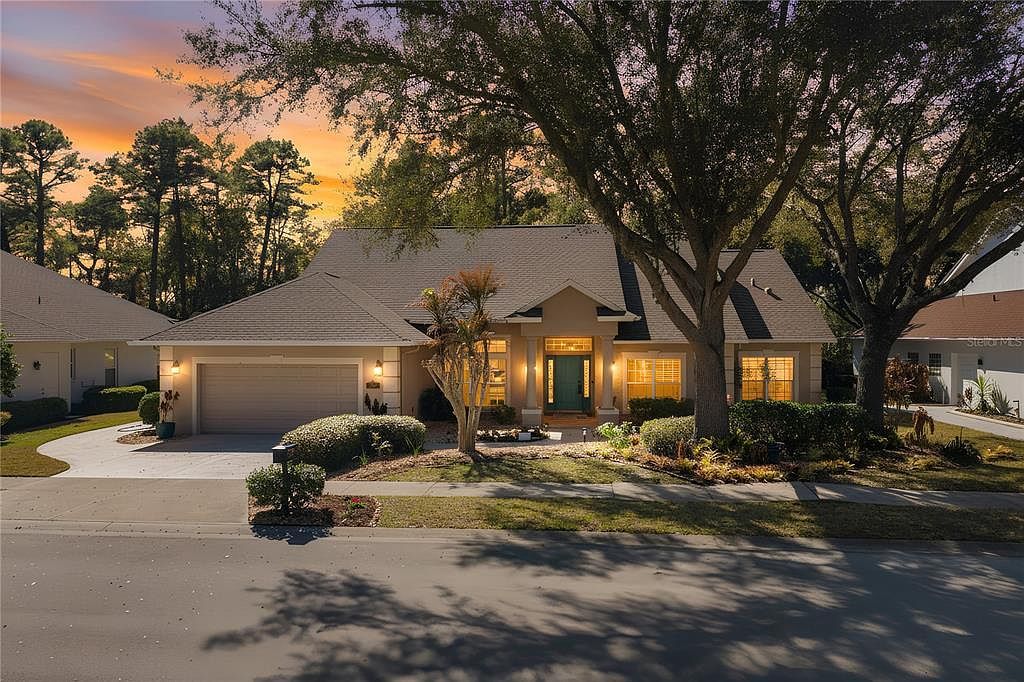 5039 Greenbriar Trl Mount Dora, FL 32757 - Thumbnail 2