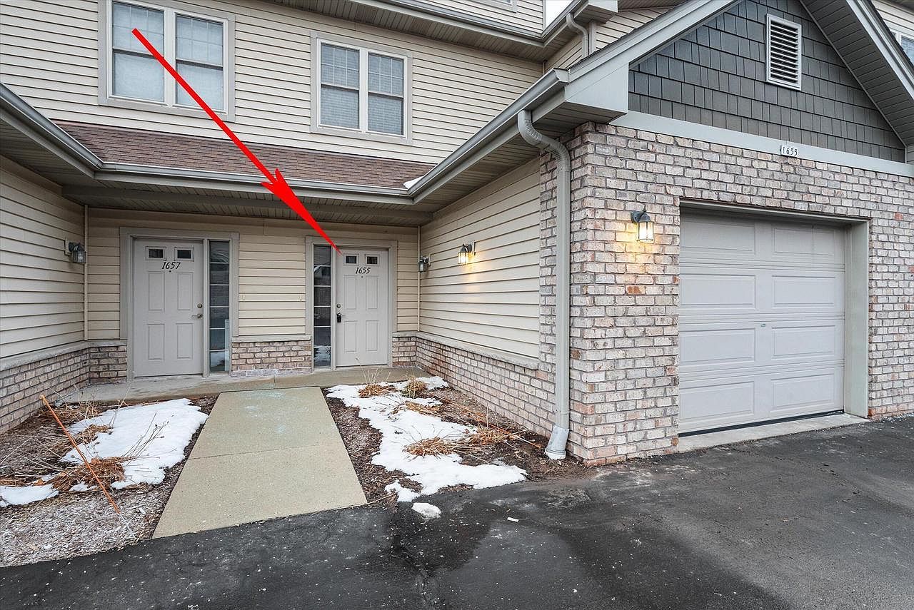 1655 New Port Vista Dr Grafton, WI 53024 - Thumbnail 2