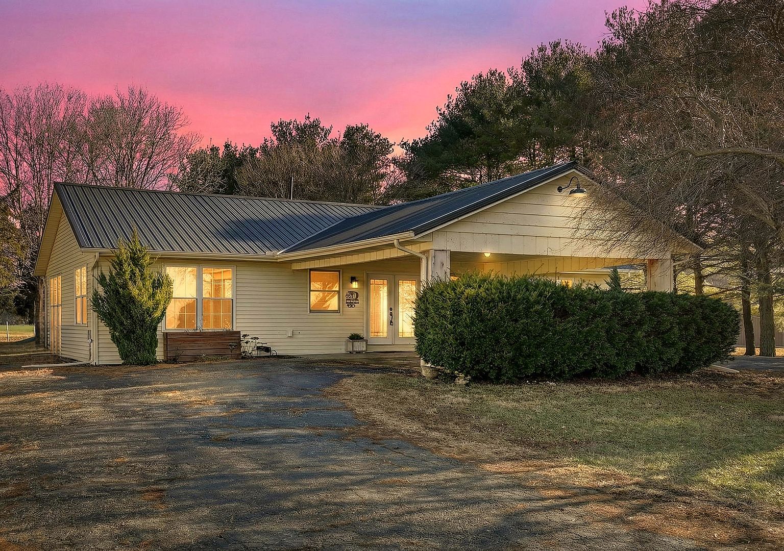 1408 N Us Highway 251 Lostant, IL 61334 - Thumbnail 2