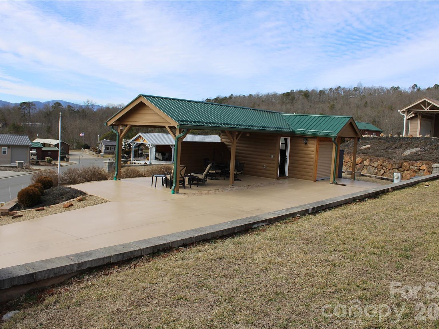 289 Sunset View Trl Franklin, NC 28734 - Thumbnail 2