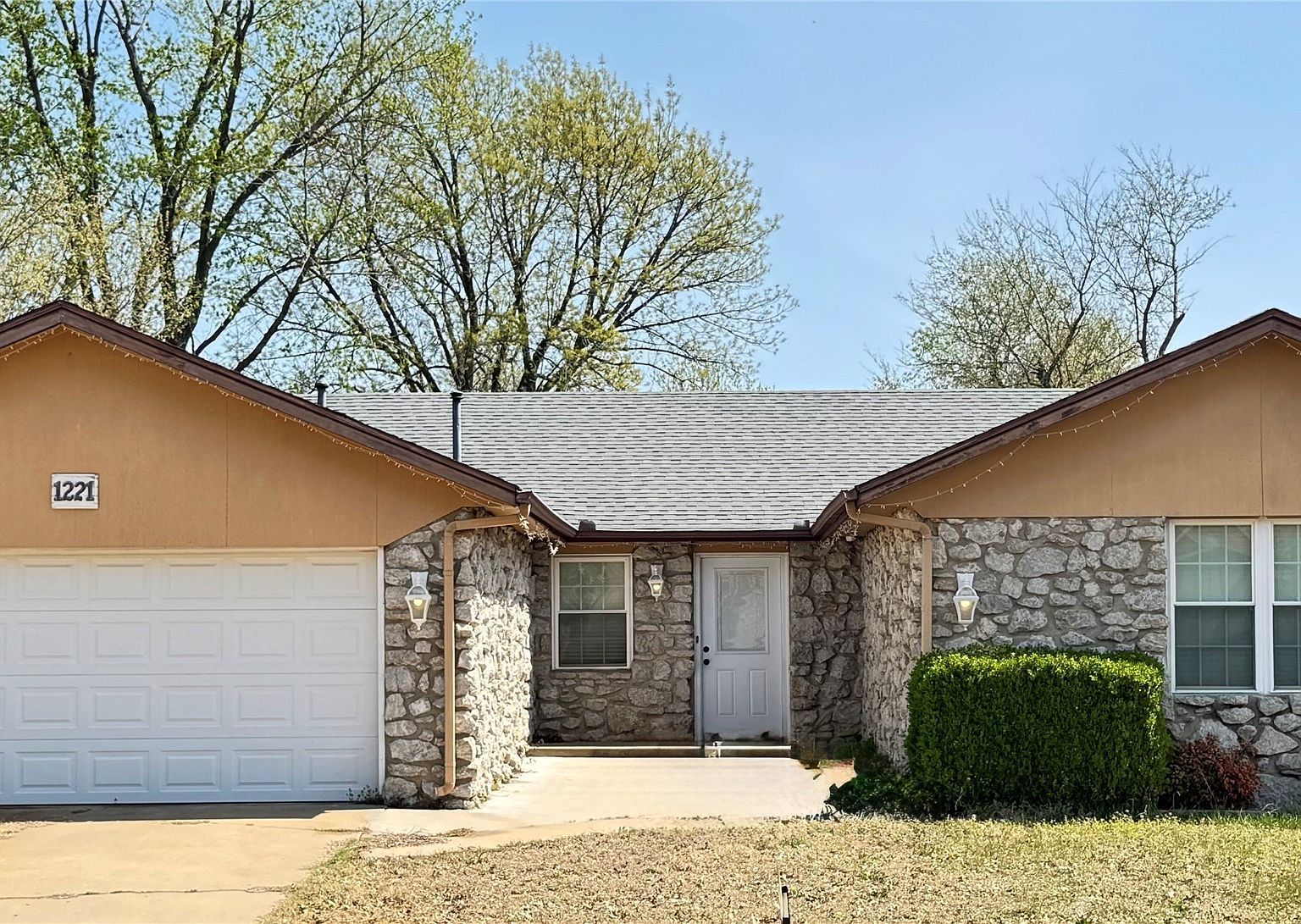 1221 S 28th St Broken Arrow, OK 74014 - Thumbnail 2