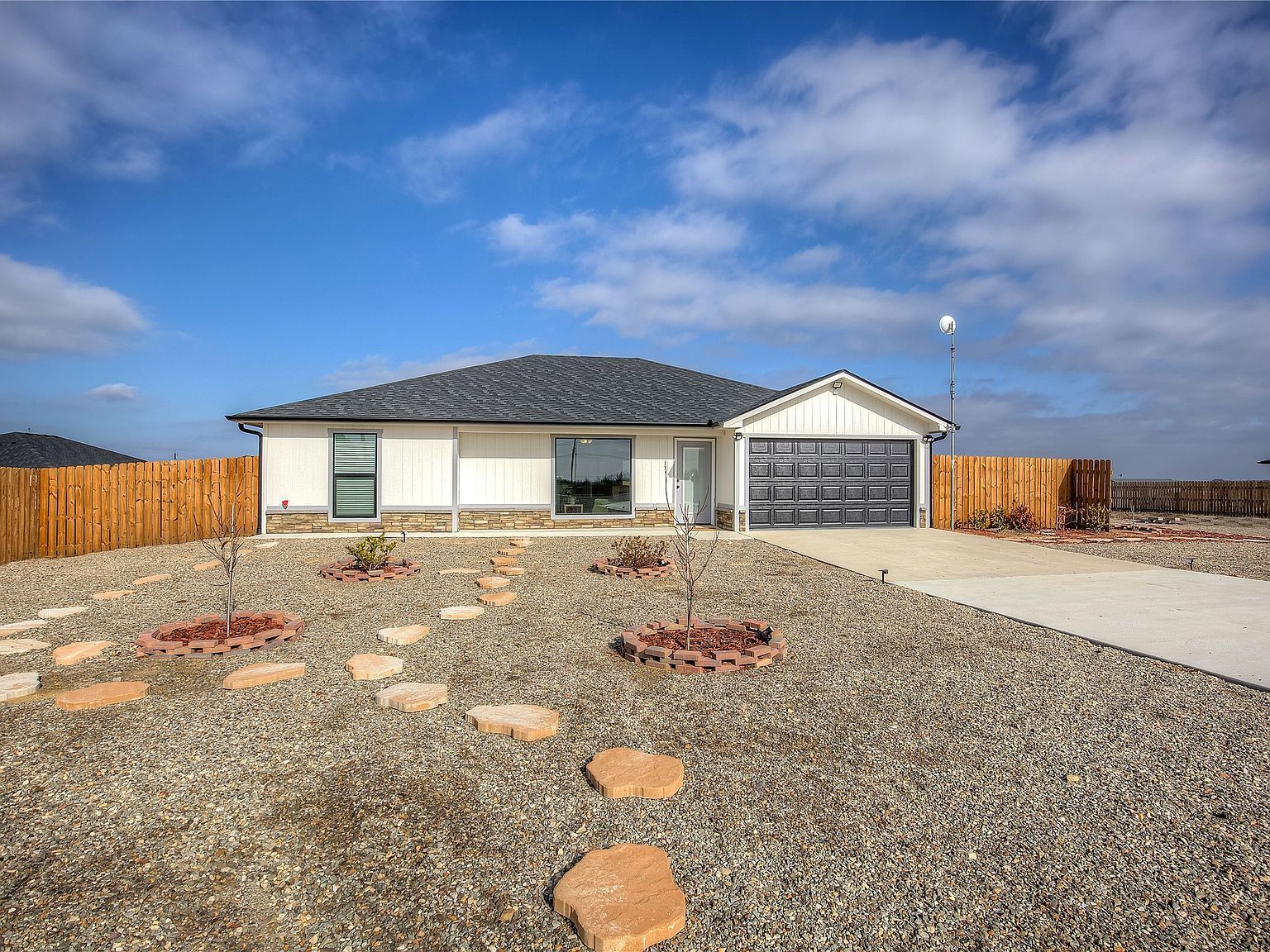 521 Private Road 24977 Brookston, TX 75421 - Thumbnail 2