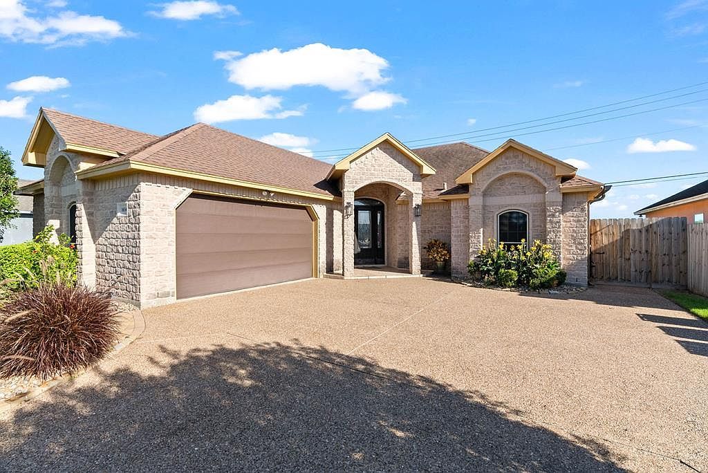 3634 Berkeley Dr Corpus Christi, TX 78414 - Thumbnail 2