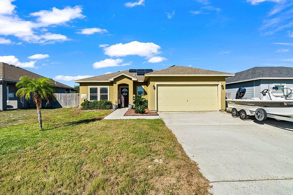 2026 Admiral Ln Aransas Pass, TX 78336 - Thumbnail 2