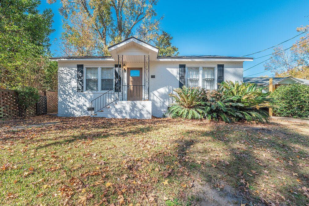 306 Crystal Lake Dr North Augusta, SC 29841 - Thumbnail 2