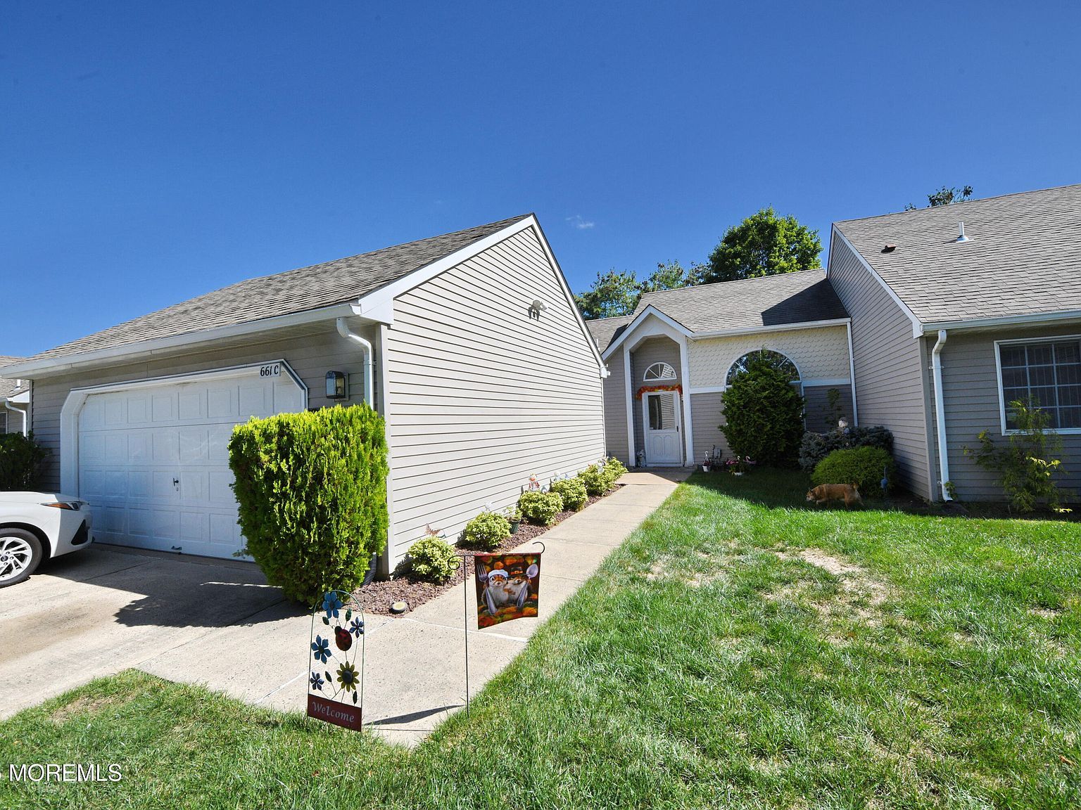 661 Azalea Plz #661C Monroe Township, NJ 08831 - Thumbnail 2