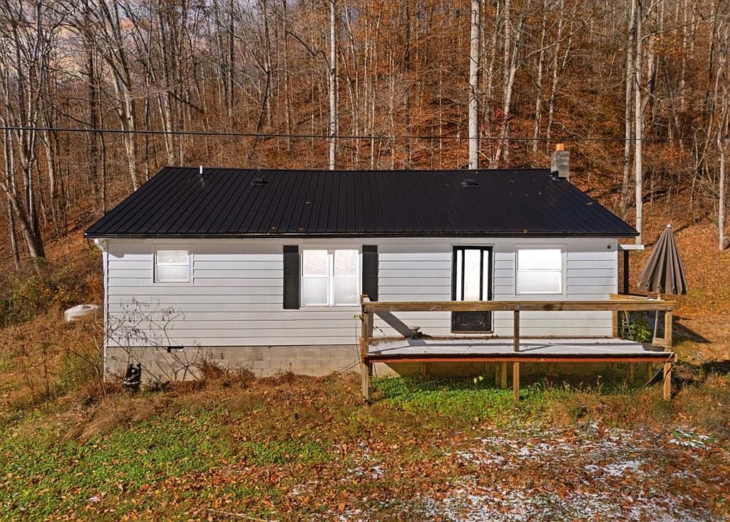 3490 Hell For Certain Chavies, KY 41727 - Thumbnail 2