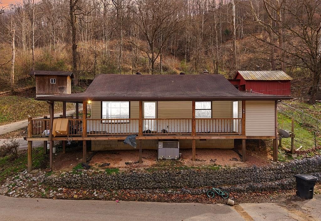 50 John Mullins Cemetery Rd Vicco, KY 41773 - Thumbnail 2