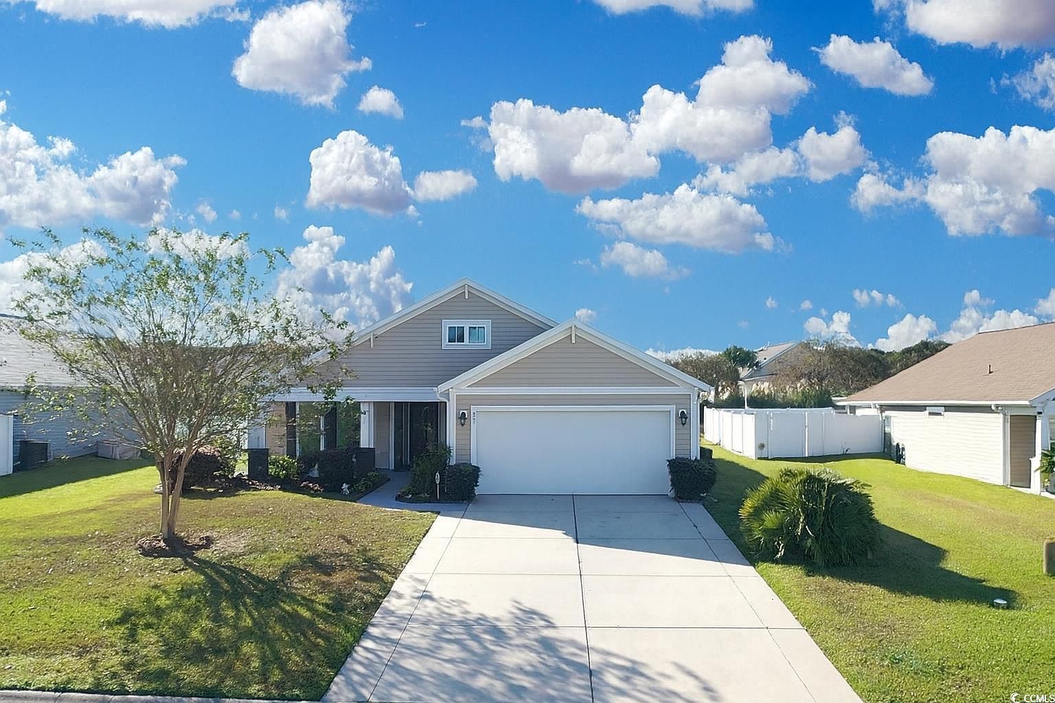 809 Sweeney Dr Little River, SC 29566 - Thumbnail 2