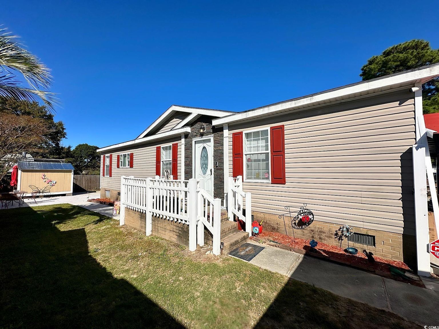 4349 Bayberry Dr Little River, SC 29566 - Thumbnail 2