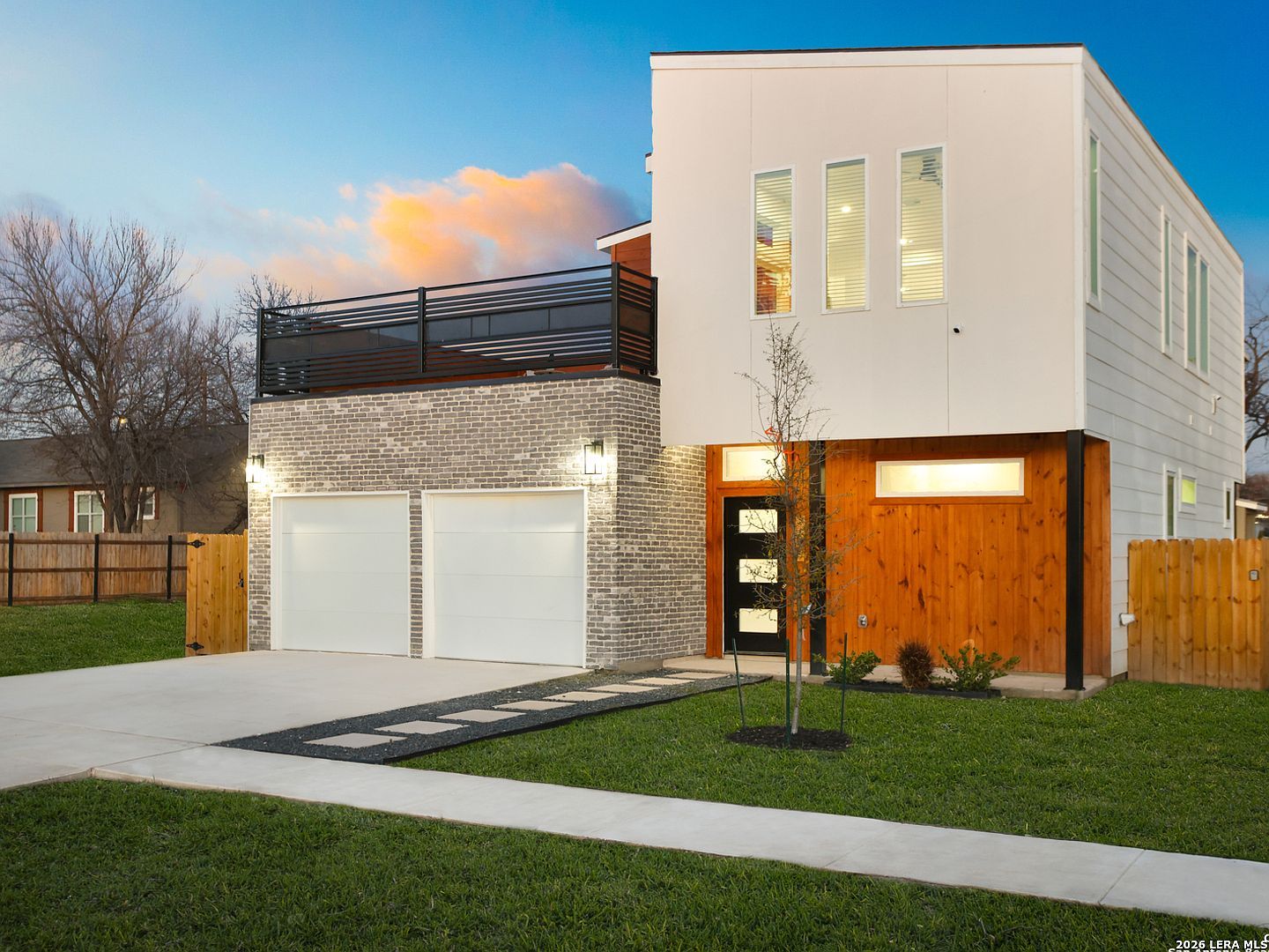 120 Pierce #1 San Antonio, TX 78208 - Thumbnail 2