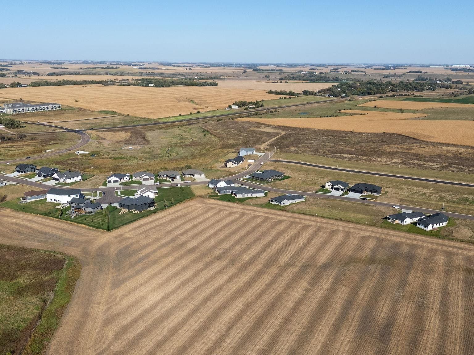 20 Dortoka Ave Hartford, SD 57033 - Thumbnail 2