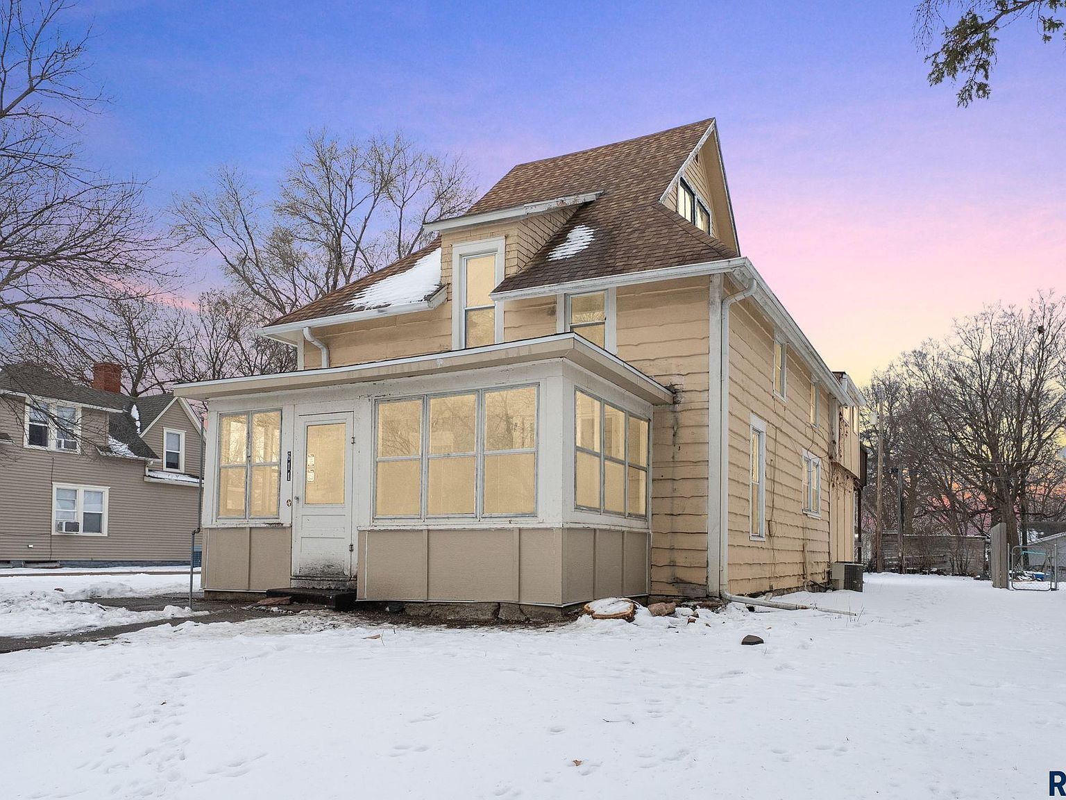 611 N Walts Ave Sioux Falls, SD 57104 - Thumbnail 2