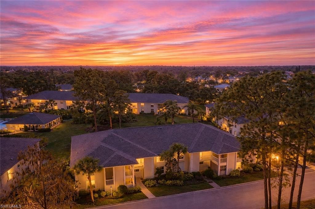 776 Landover Cir APT 104 Naples, FL 34104  | Condominium