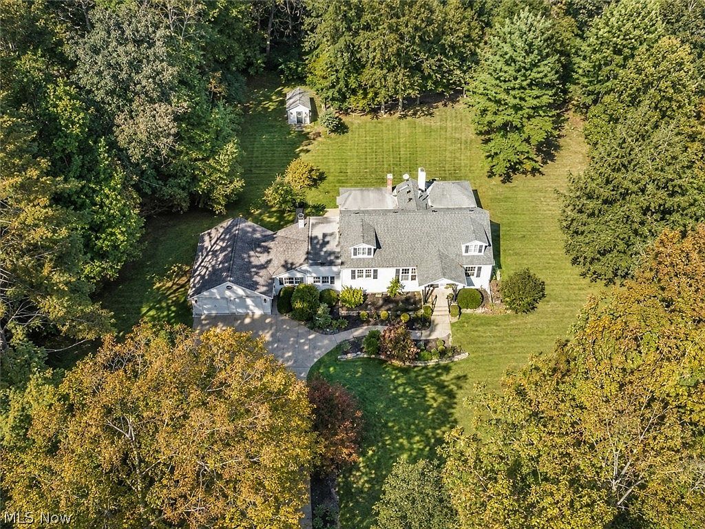 37531 Milann Dr Willoughby Hills, OH 44094, 44094