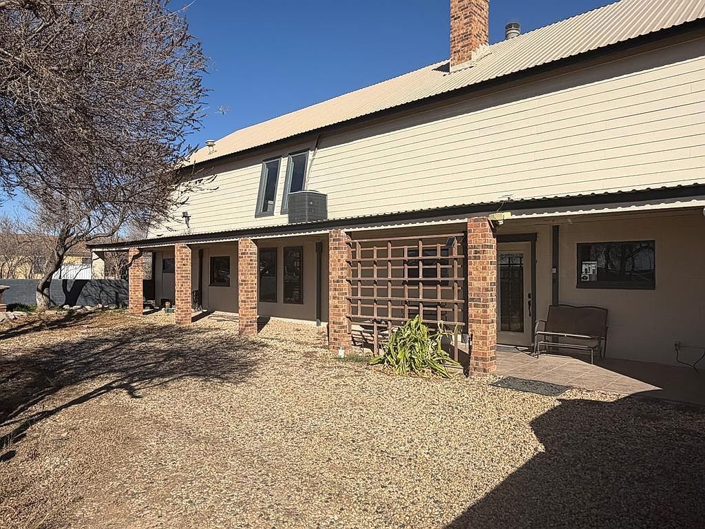 2811 S County Road 1200 Midland, TX 79706 - Thumbnail 2