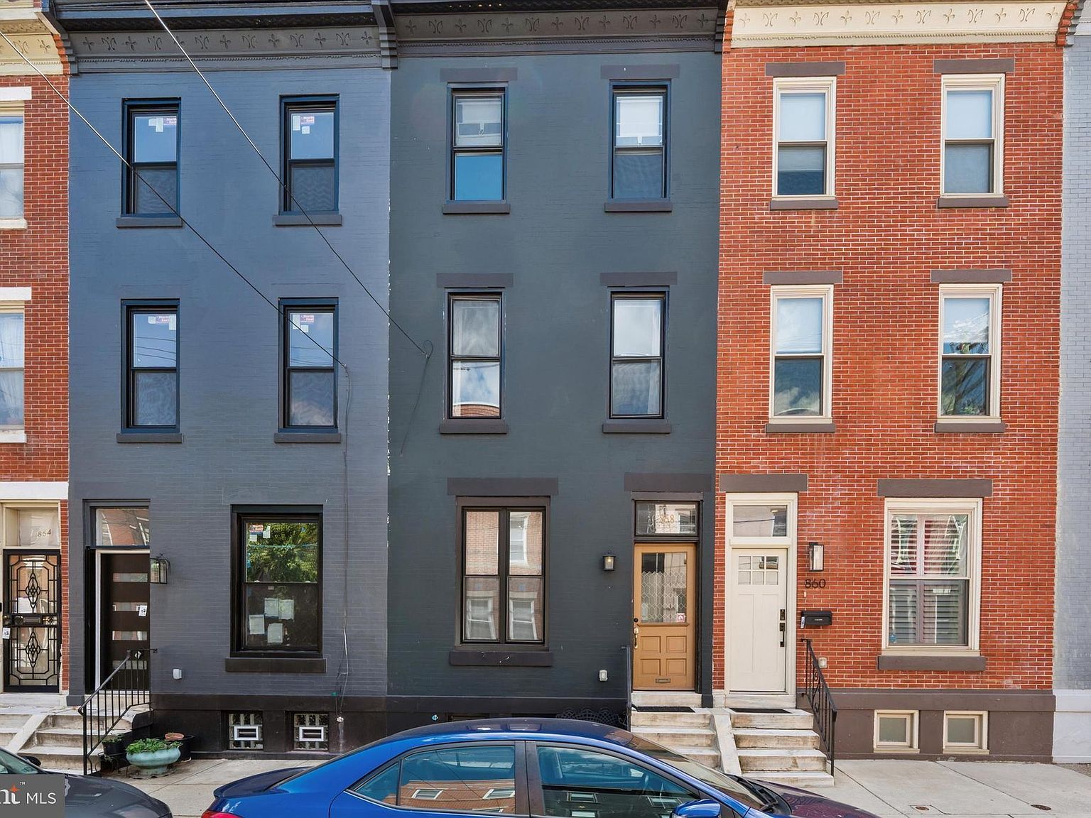 858 Perkiomen St Philadelphia, PA 19130 - Thumbnail 2