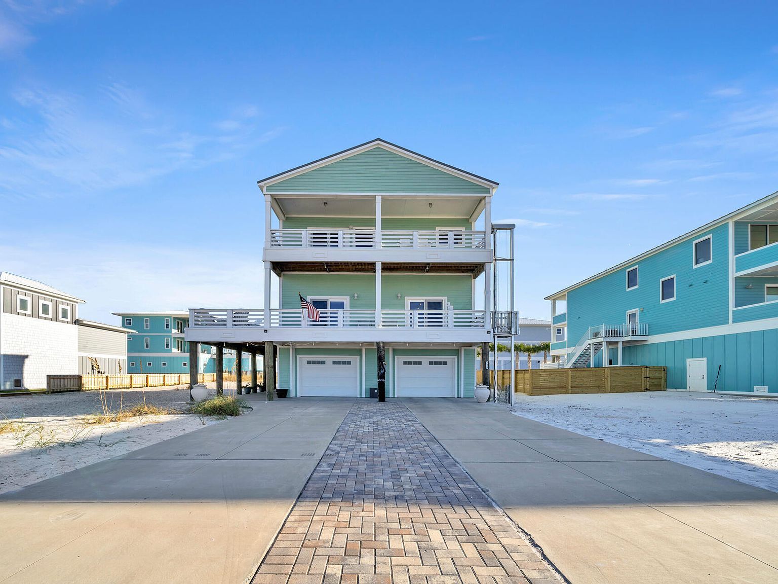 7555 White Sands Blvd Navarre, FL 32566 - Thumbnail 2