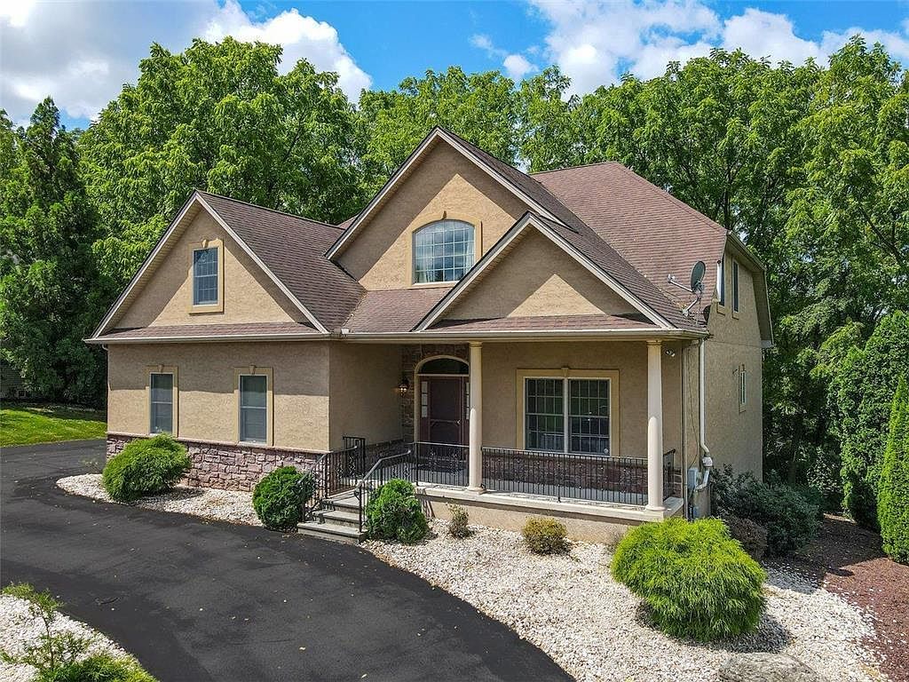 1908 Cherry Ave Easton, PA 18040 - Thumbnail 2