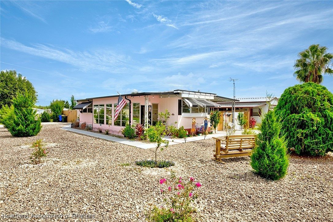 3622 Delaware Ave Sebring, FL 33870 - Thumbnail 2