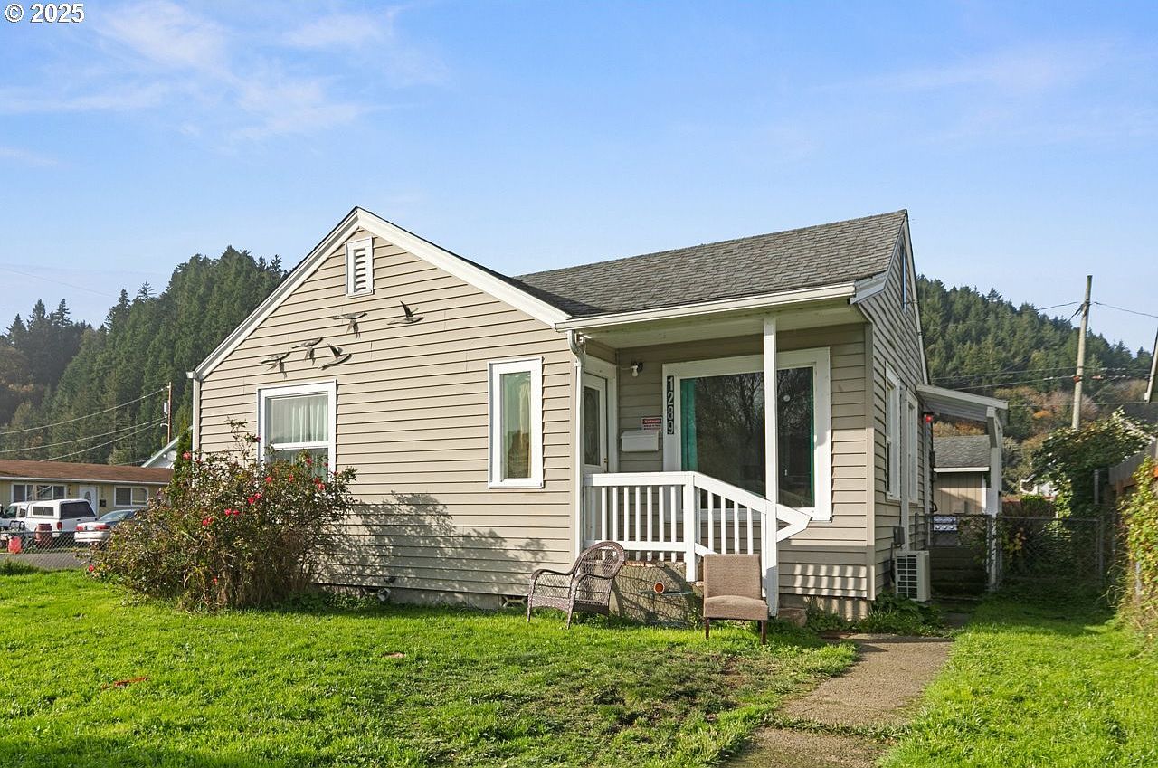 1289 Ivy Ave Reedsport, OR 97467, 97467