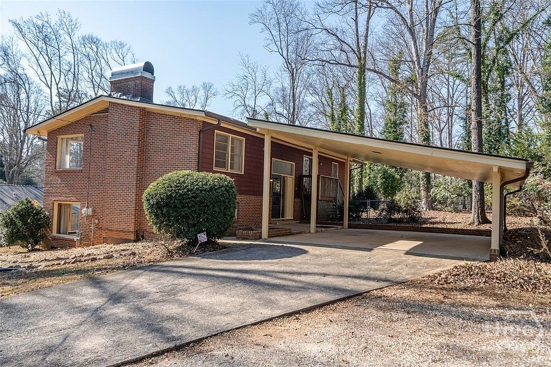 625 Forest Rd Athens, GA 30605 - Thumbnail 2