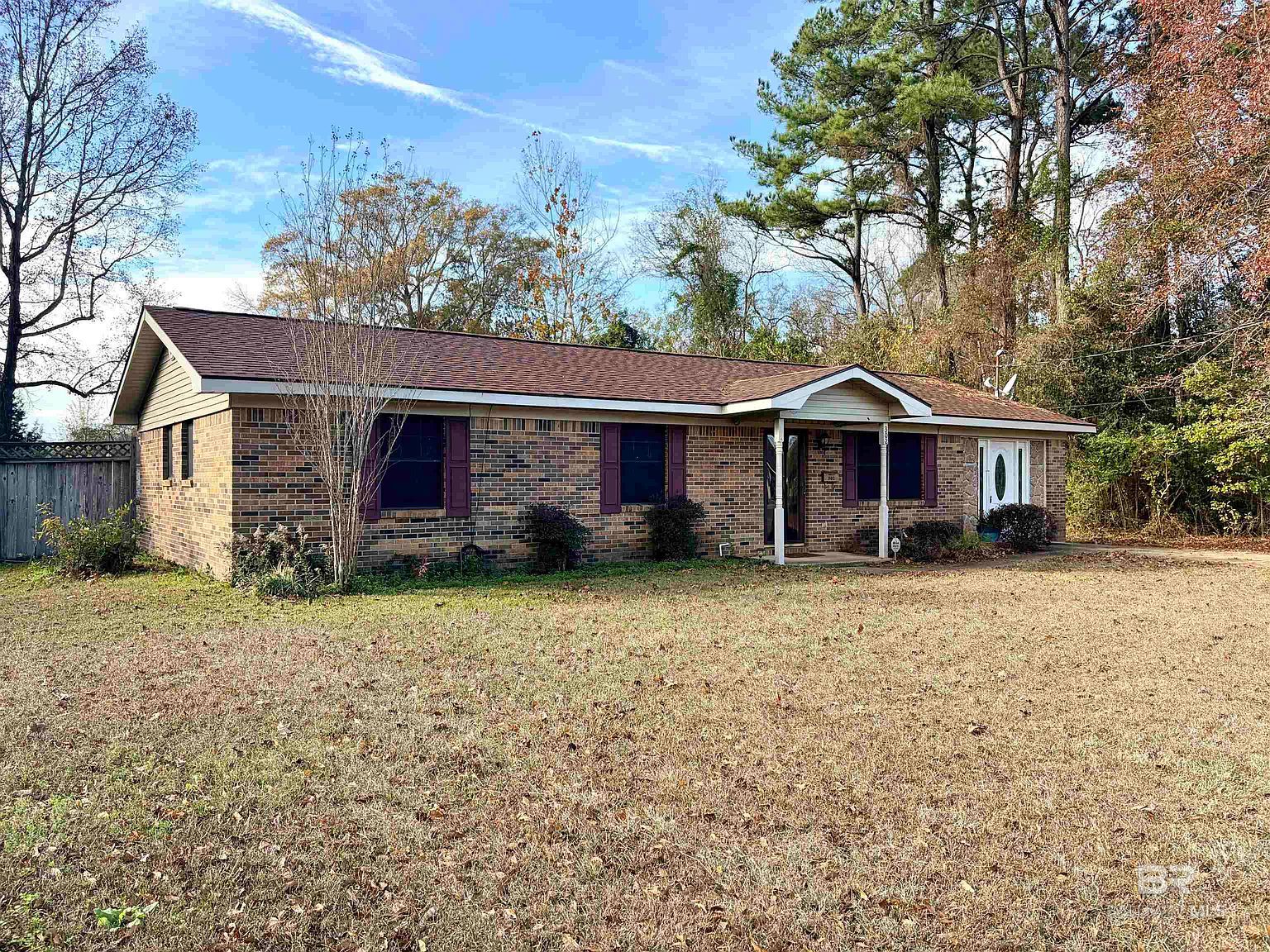 302 Woodlawn Ave Atmore, AL 36502 - Thumbnail 2
