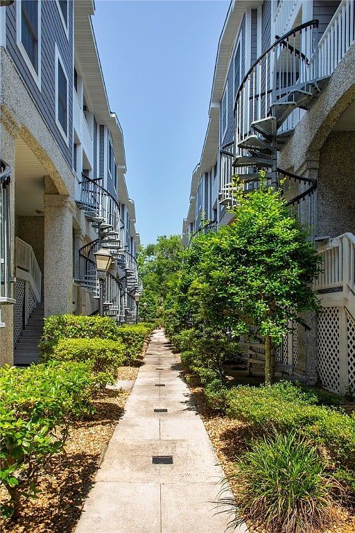 200 Salt Air Dr UNIT 139 Saint Simons Island, GA 31522 - Thumbnail 2