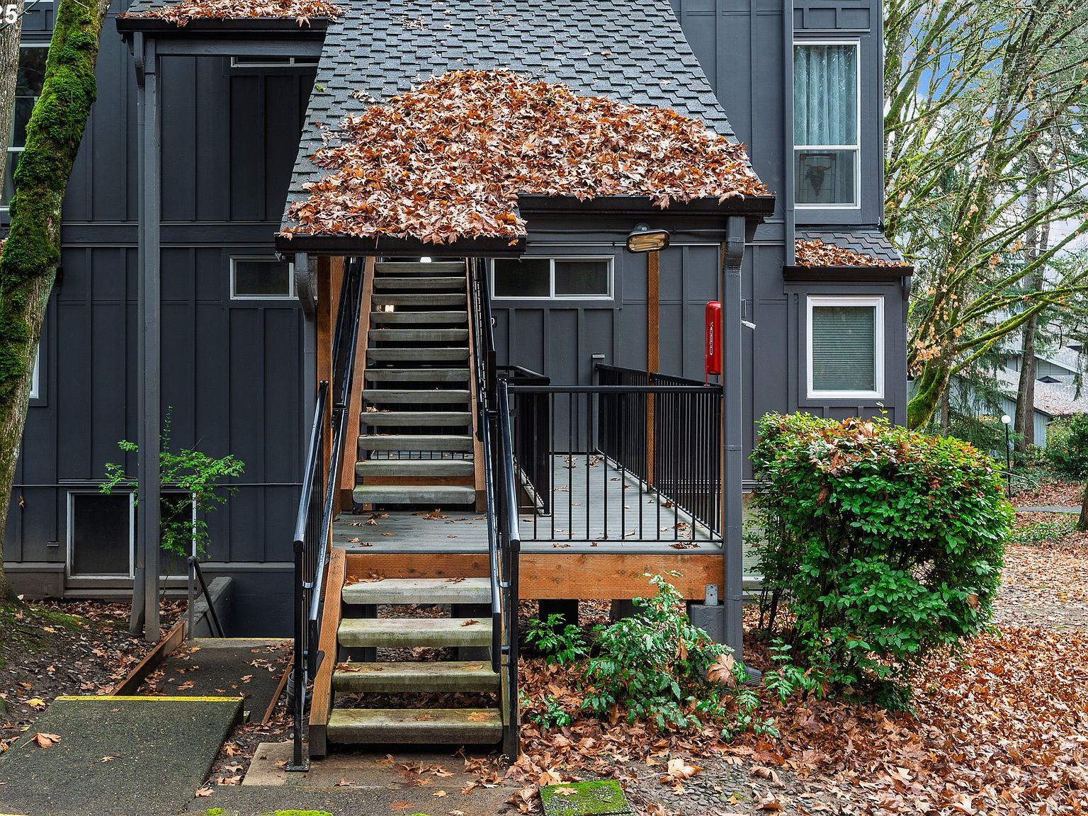 100 Kerr Pkwy APT 19 Lake Oswego, OR 97035 - Thumbnail 2