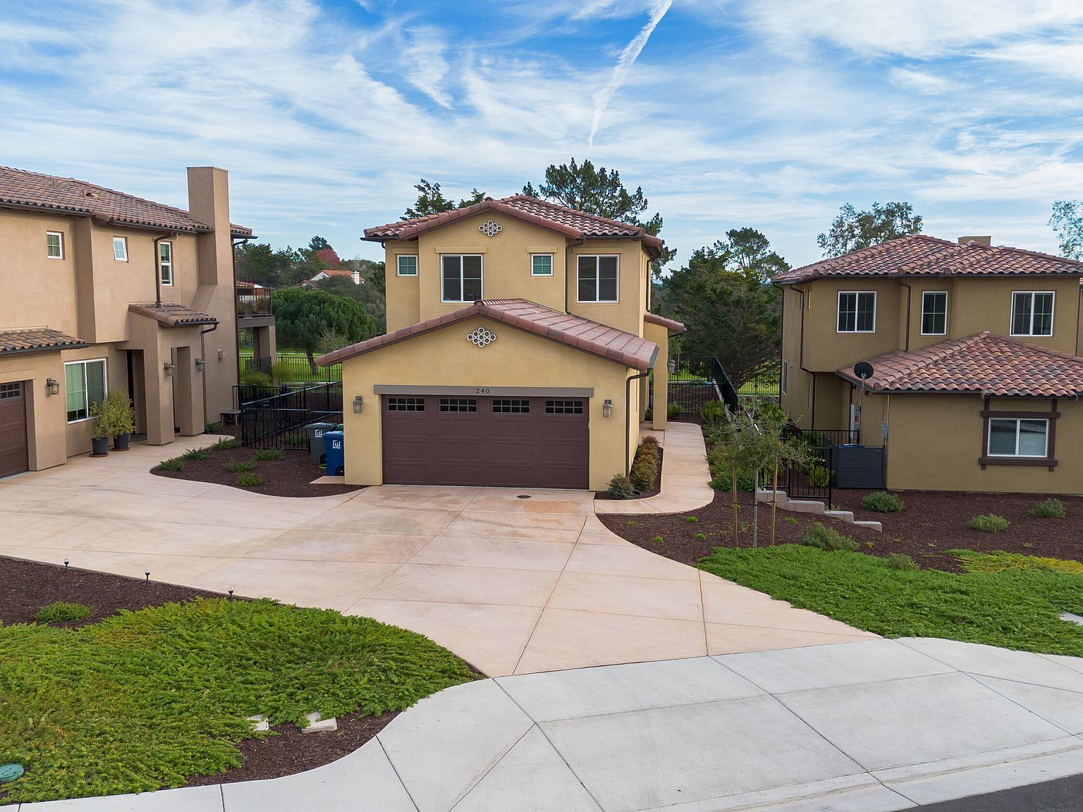 240 Oak Hill Dr Lompoc, CA 93436 - Thumbnail 2