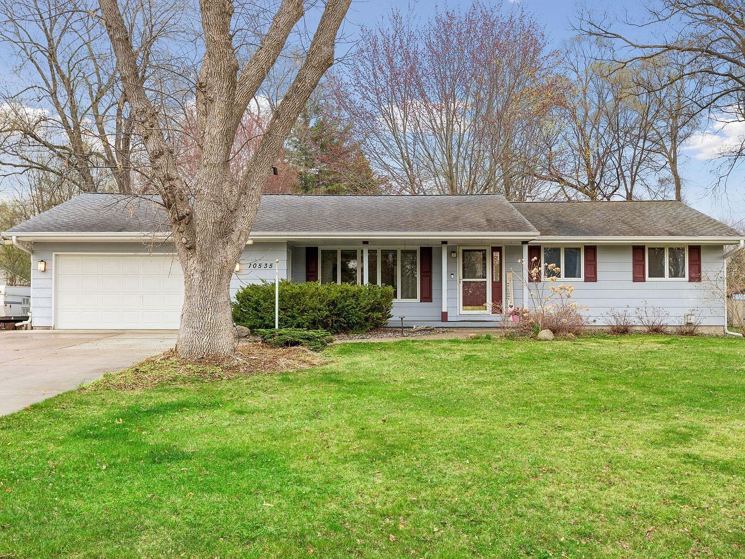 10535 Mississippi Blvd NW Coon Rapids, MN 55433 | Single Family