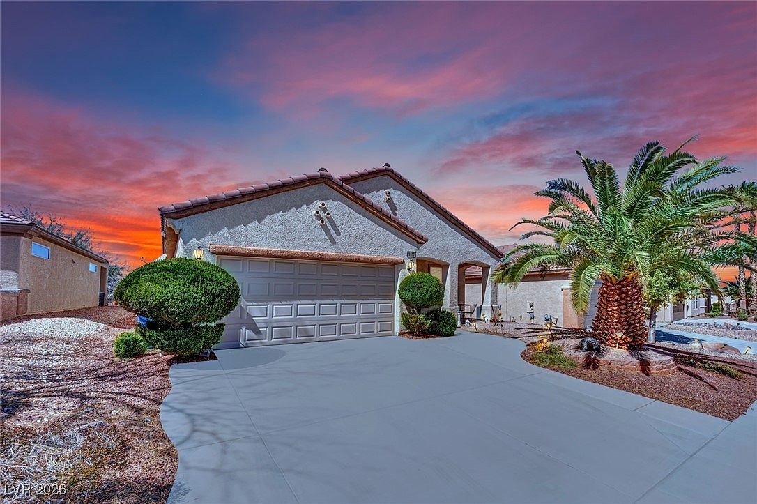 2077 Wildwood Lake St Henderson, NV 89052 - Thumbnail 2