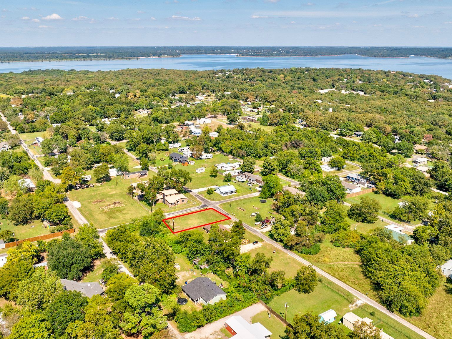 355 Old Shawnee Trail Dr Gordonville, TX 76245 - Thumbnail 2