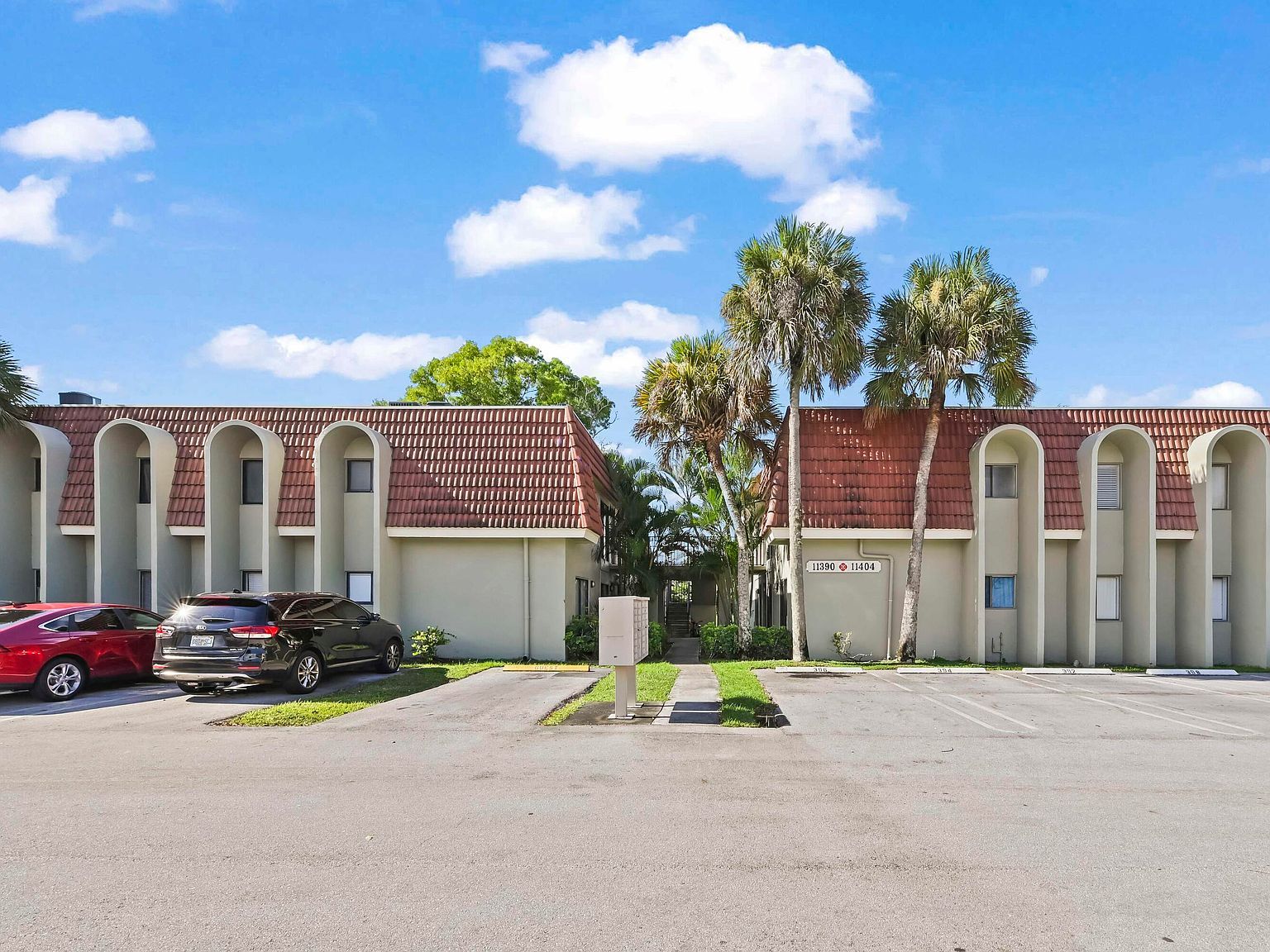 11392 Royal Palm Blvd #11392 Coral Springs, FL 33065 - Thumbnail 2
