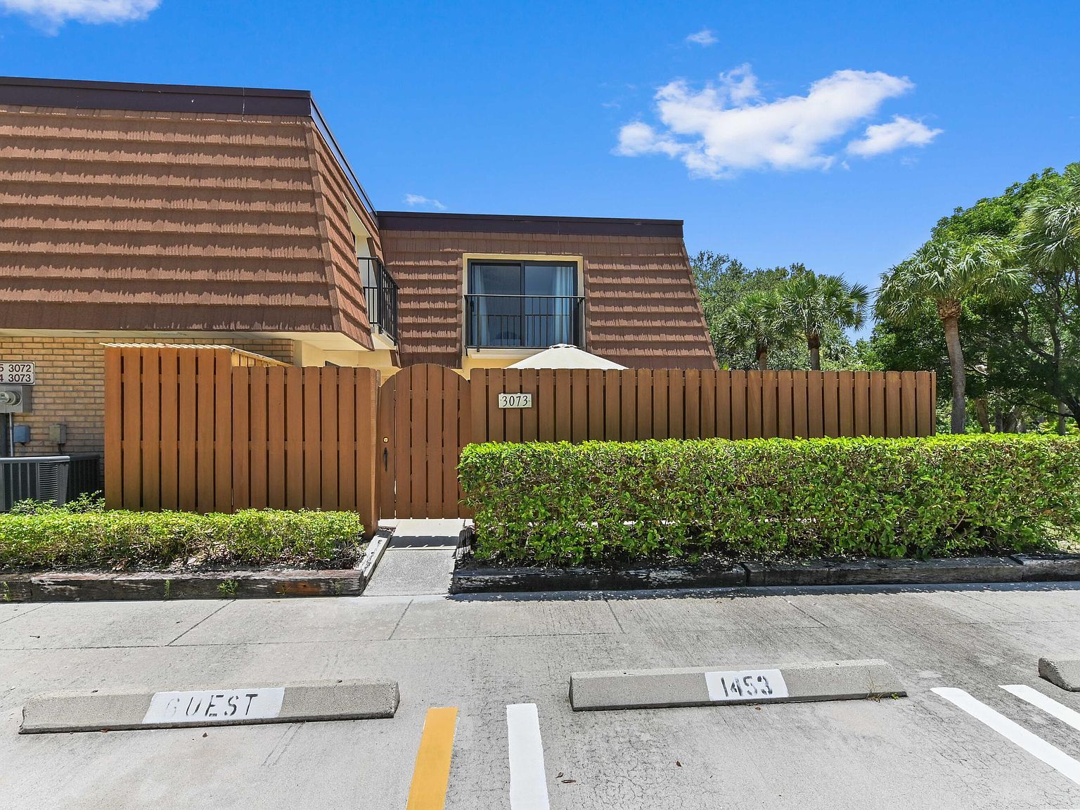 3073 30th Ct Jupiter, FL 33477 - Thumbnail 2