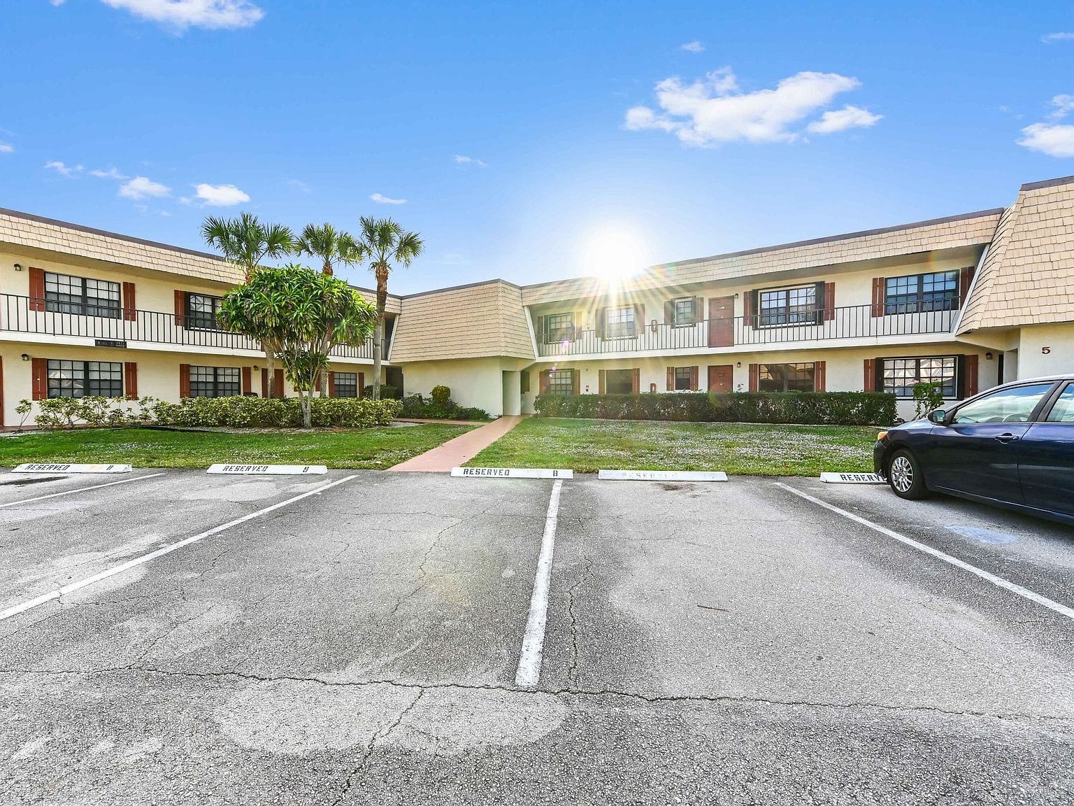 4485 Oak Terrace Dr Greenacres, FL 33463 - Thumbnail 2