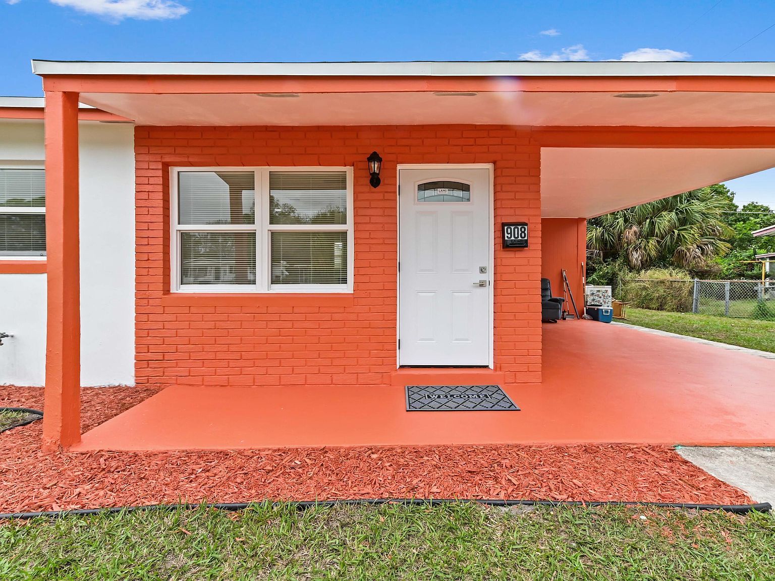 908 SE Hall St Stuart, FL 34994 - Thumbnail 2