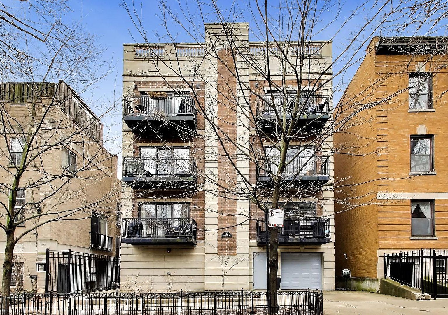 663 W Barry Ave APT 4C Chicago, IL 60657 - Thumbnail 2