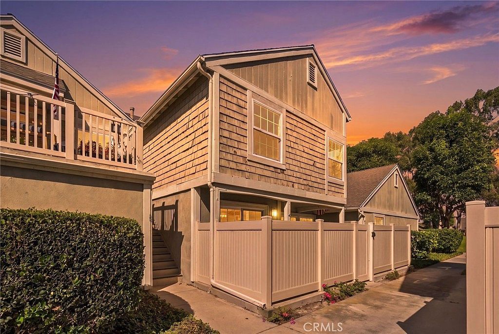 4463 Chase Dr #23 Huntington Beach, CA 92649, 92649