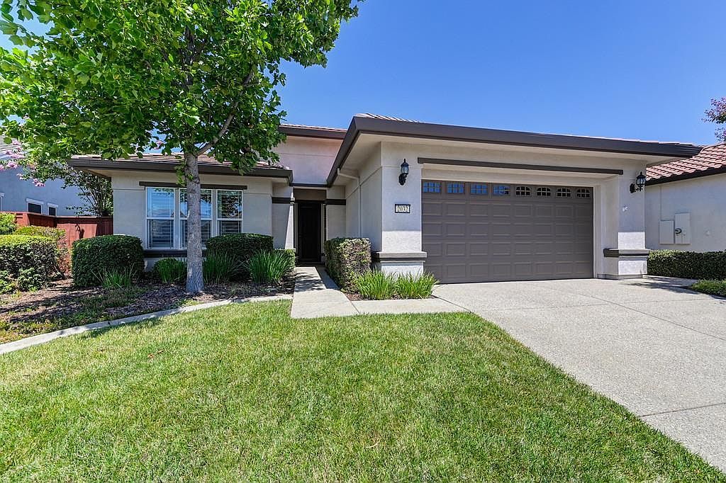 2032 Brixham Dr Roseville, CA 95747 - Thumbnail 2