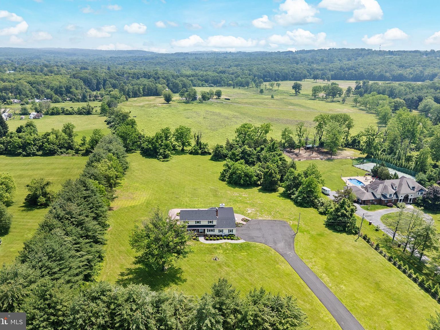 1602 Harbourton Rocktown Rd Lambertville, NJ 08530 - Thumbnail 2