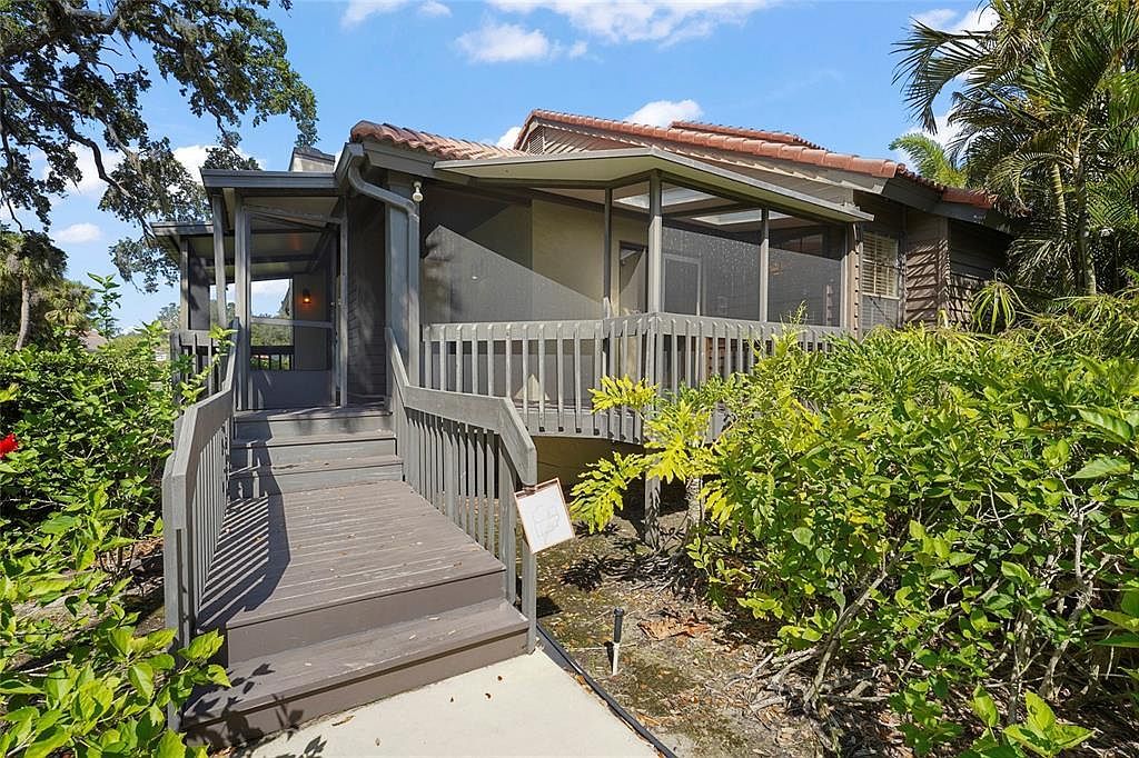 4333 Trails Dr #10-1 Sarasota, FL 34232 - Thumbnail 2