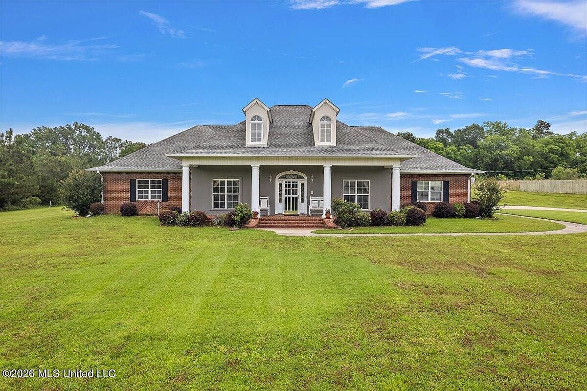 136 McCullough Ln Flora, MS 39071, 39071